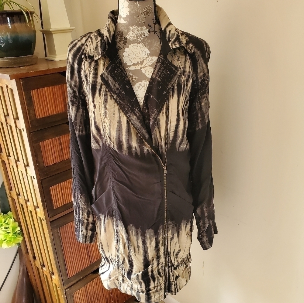 NWT‎ Rachel Roy long bleach dyed moto jacket M